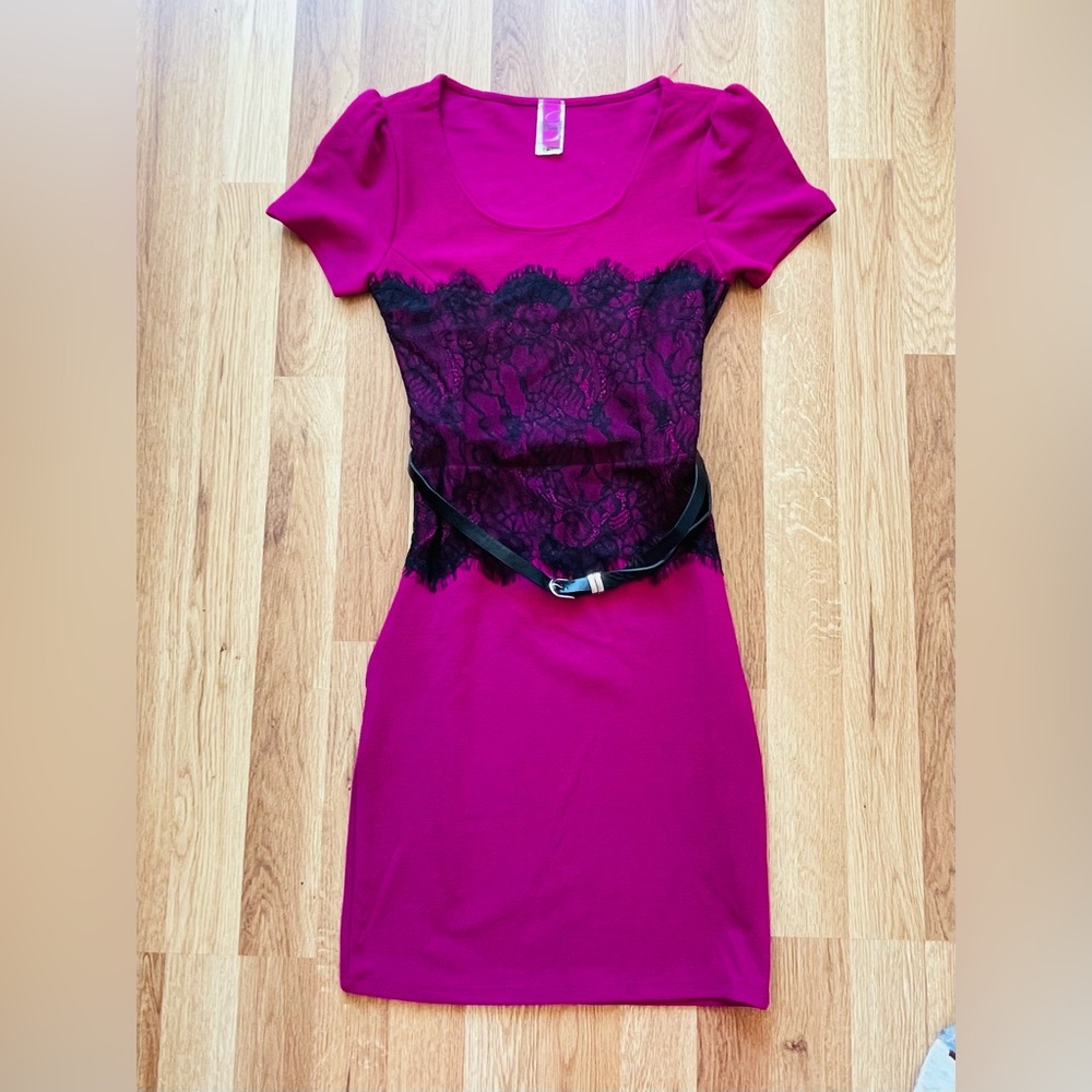 Elegant Magenta Lace Dress